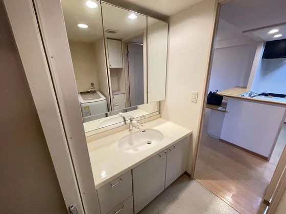 ファミール比治山通り