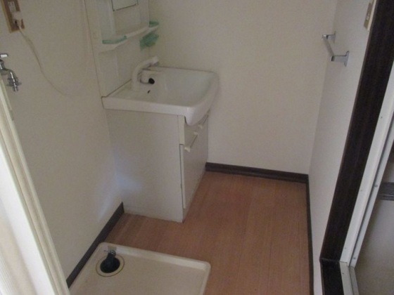 フロンティア B棟