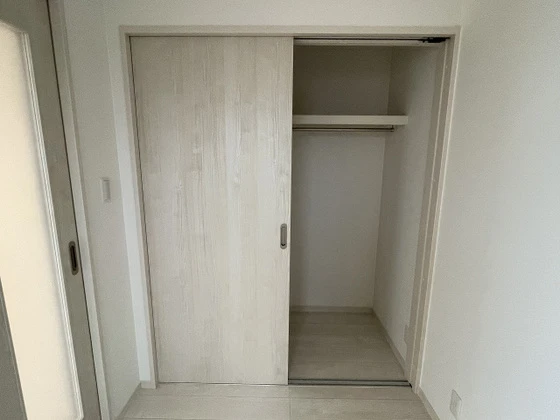 REGALEST 平井(レガリスト ヒライ)