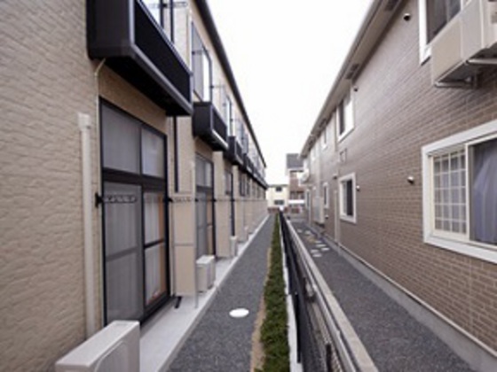 レオパレス浜野二丁目