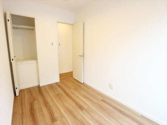 カシリア柳ケ丘 D棟