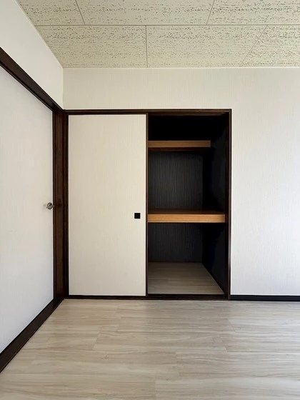 ファミーユ竹原 D