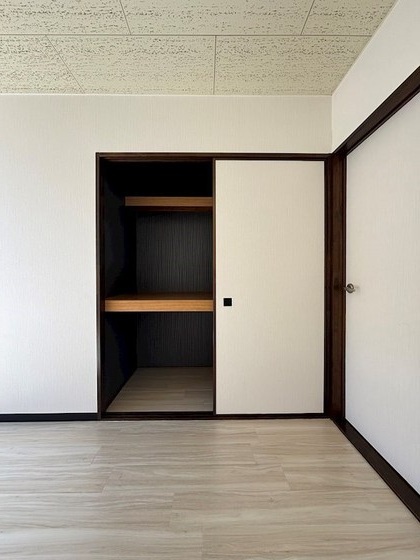 ファミーユ竹原 D