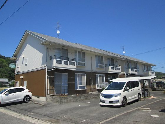 ファミーユ竹原 D