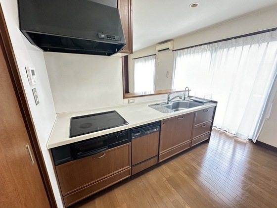 みどり坂5丁目貸家