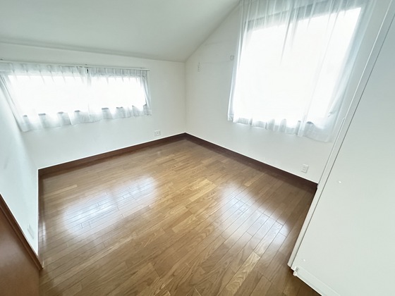 みどり坂5丁目貸家