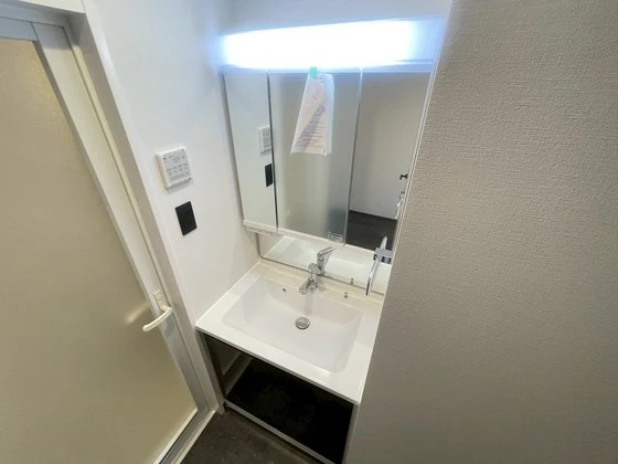 LIFEMENT GLANZ SAKAIMACHI