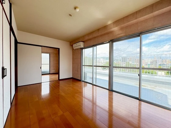 岡田ビル(観音本町)