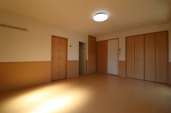 フェイバリット フラット D棟