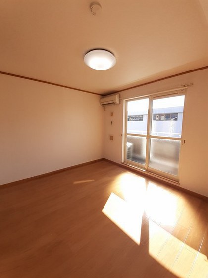 グリーンビレッジB棟