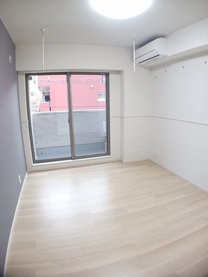 フォレスト クレーン