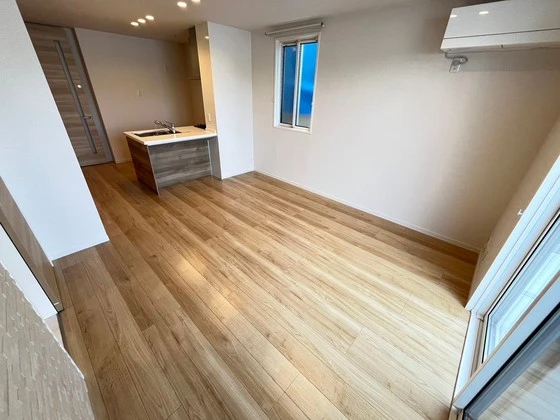 シャインコート