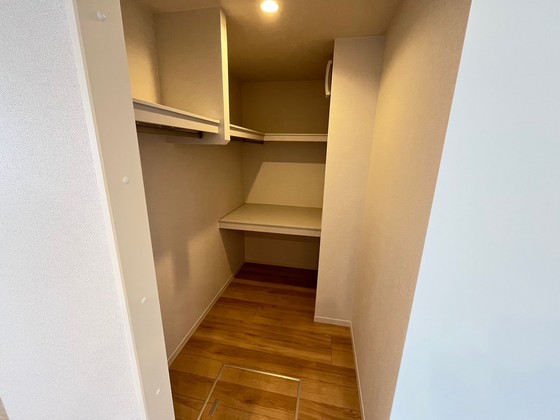 シャインコート