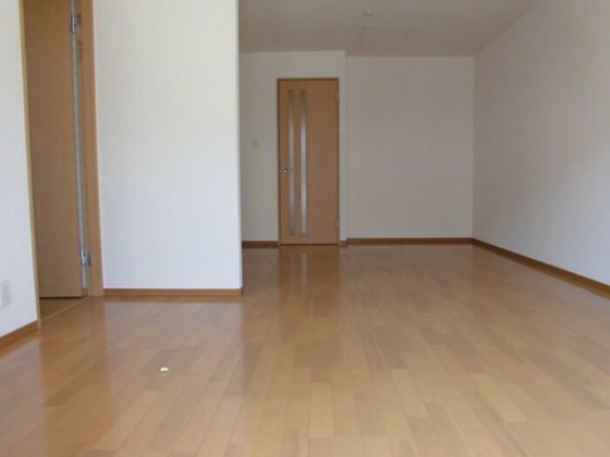 リースランド平福 B棟