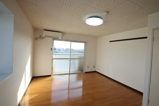 リトルハイム花尻58号館