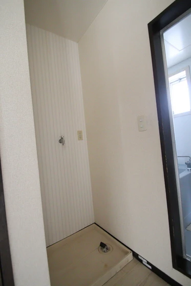 クレセント松新