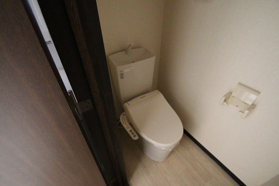 クレセント松新