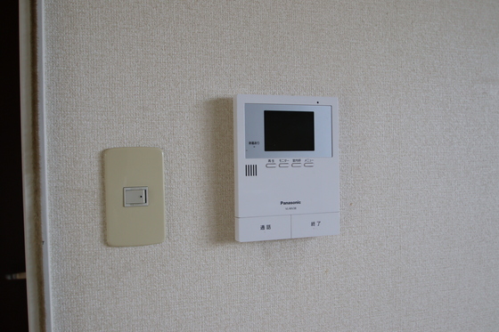 クレセント松新