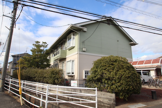 クレセント松新