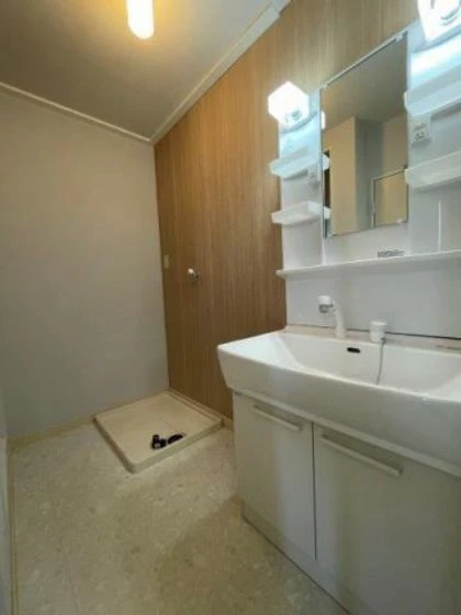 グランヴィアA棟