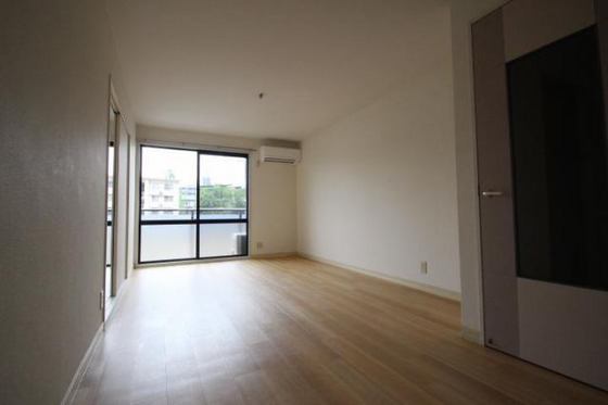 グランヴィアA棟