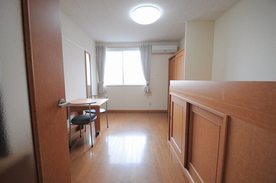 レオパレス鴨川Ⅱ