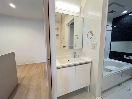 フェリーチェ亀山 A棟