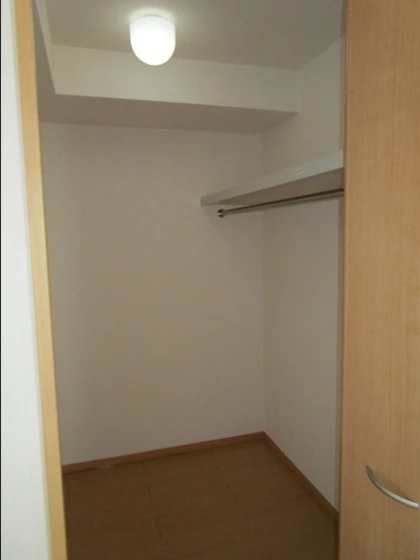 ニューカースル D棟