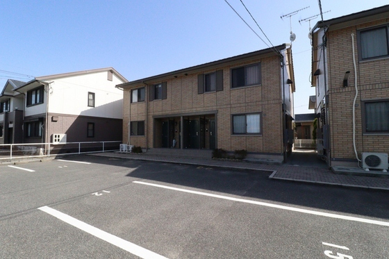 ニューカースル D棟