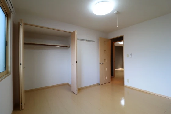 ロワジール A棟