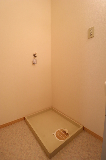 ロワジール A棟