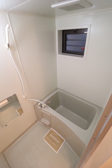 ロワジール A棟