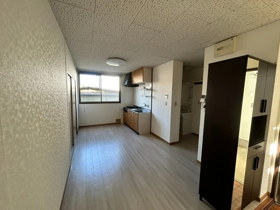 ベルメゾン西市B