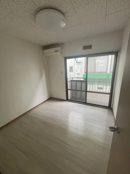 ベルメゾン西市B