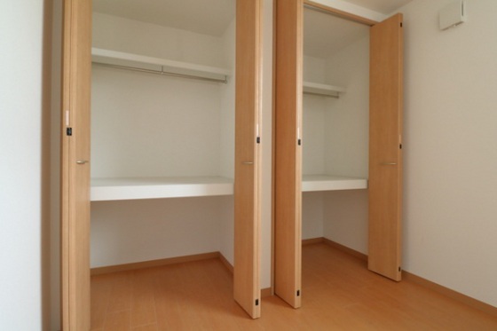 サンメゾン東北町