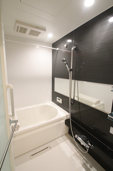 シャーメゾン上中野