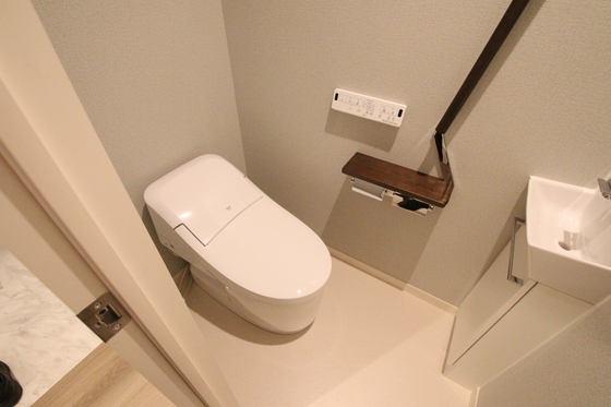 シャーメゾン上中野