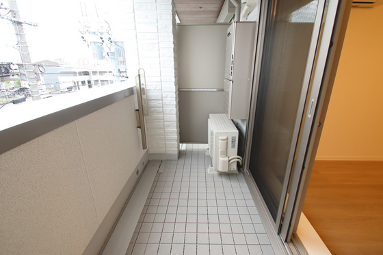 シャーメゾン上中野