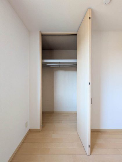 シャーメゾングロワール A棟