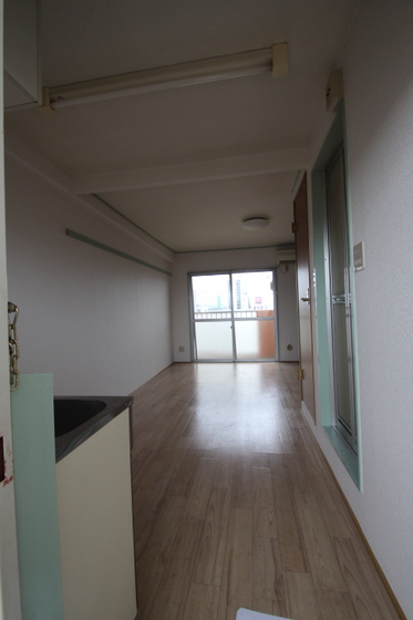 チェルシー青江 東