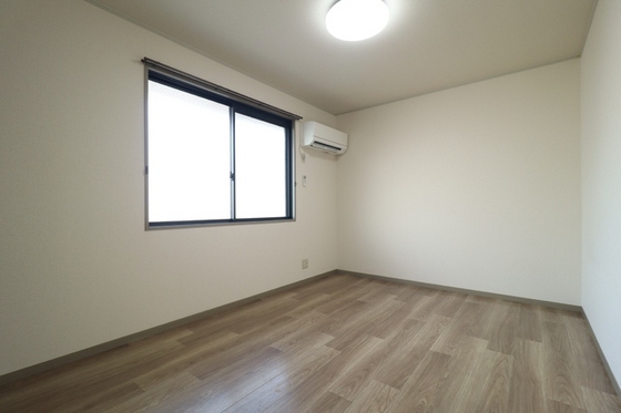 プレールSEGAWA A棟