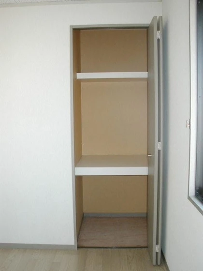 プレールSEGAWA A棟