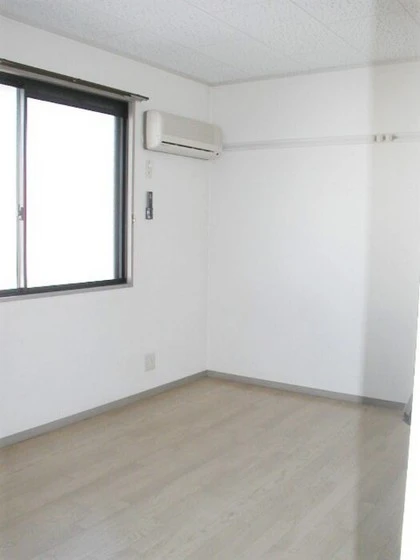 プレールSEGAWA A棟