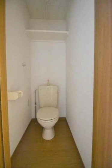 ファミーユ人見 B棟