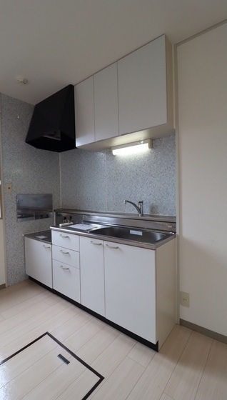 クレールシャトー吉田 C棟