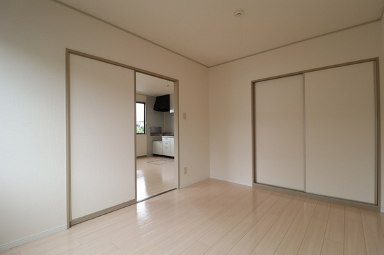 クレールシャトー吉田 C棟