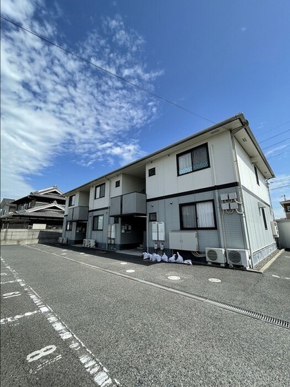 クレールシャトー吉田 C棟