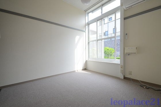 レオパレスディアコート