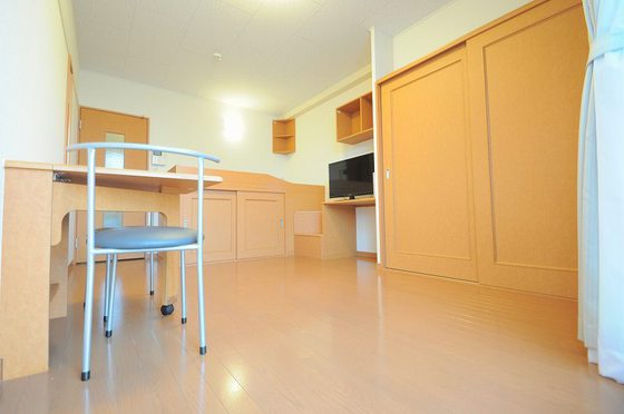 レオパレスグレースシャルマン