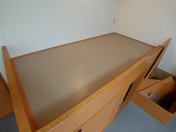 レオパレスグレースシャルマン